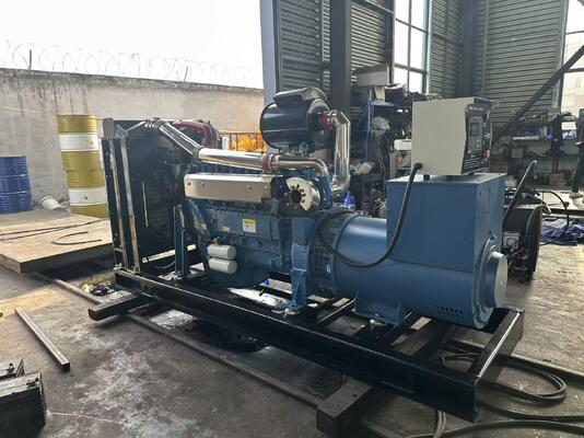 مصنع مباشر مفتوح نوع 200KW / 250KVA مولد الديزل