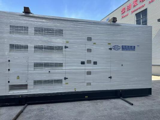 مولد الديزل المقاوم للصوت من 1250kVA مع محرك يوتشاي 1500rpm لتزويد الطاقة الموثوق به
